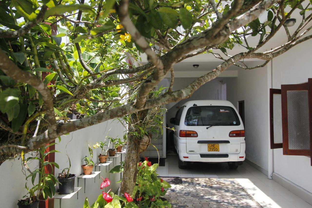 Bentota Home Stay Bagian luar foto