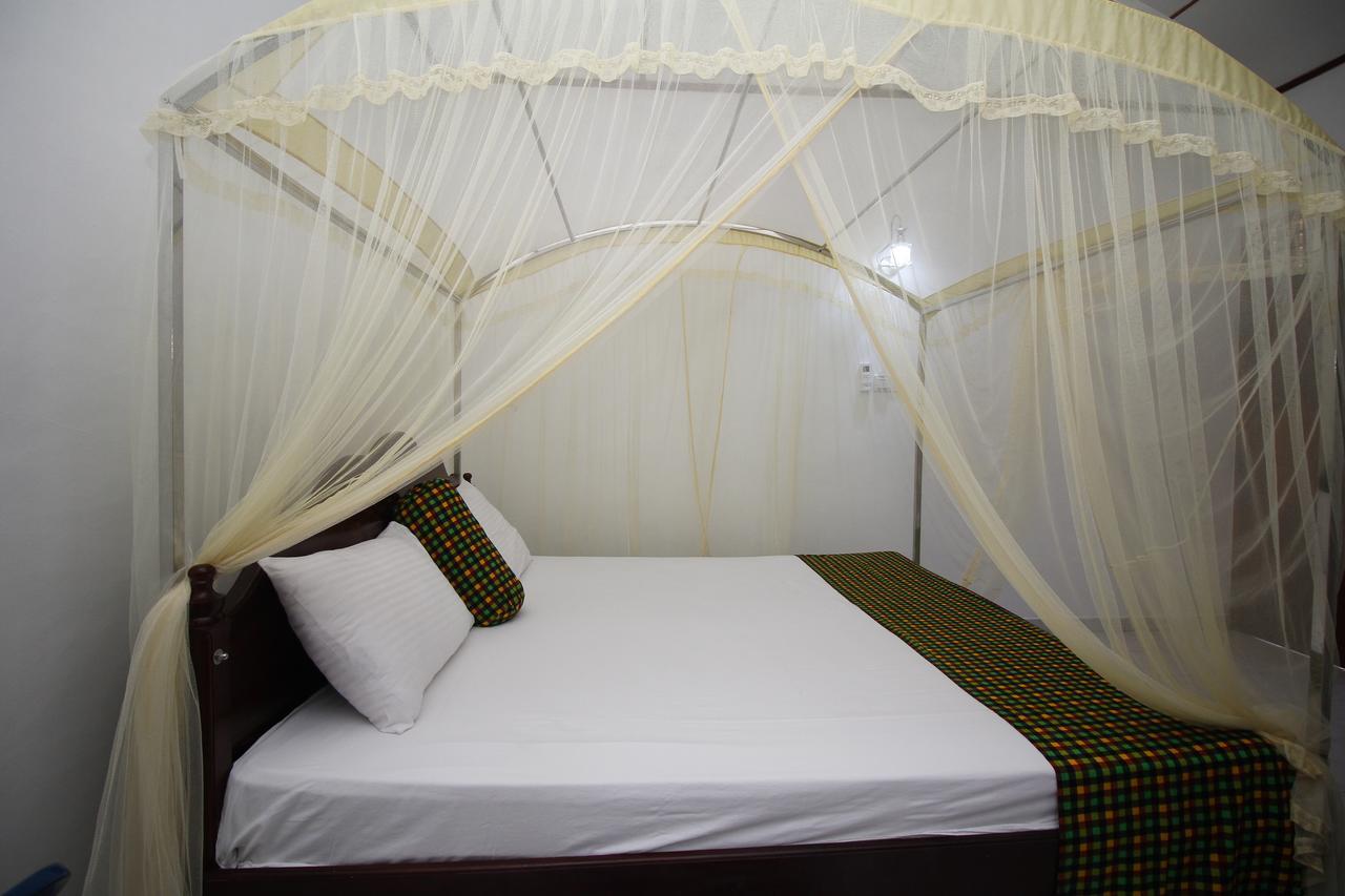 Bentota Home Stay Bagian luar foto