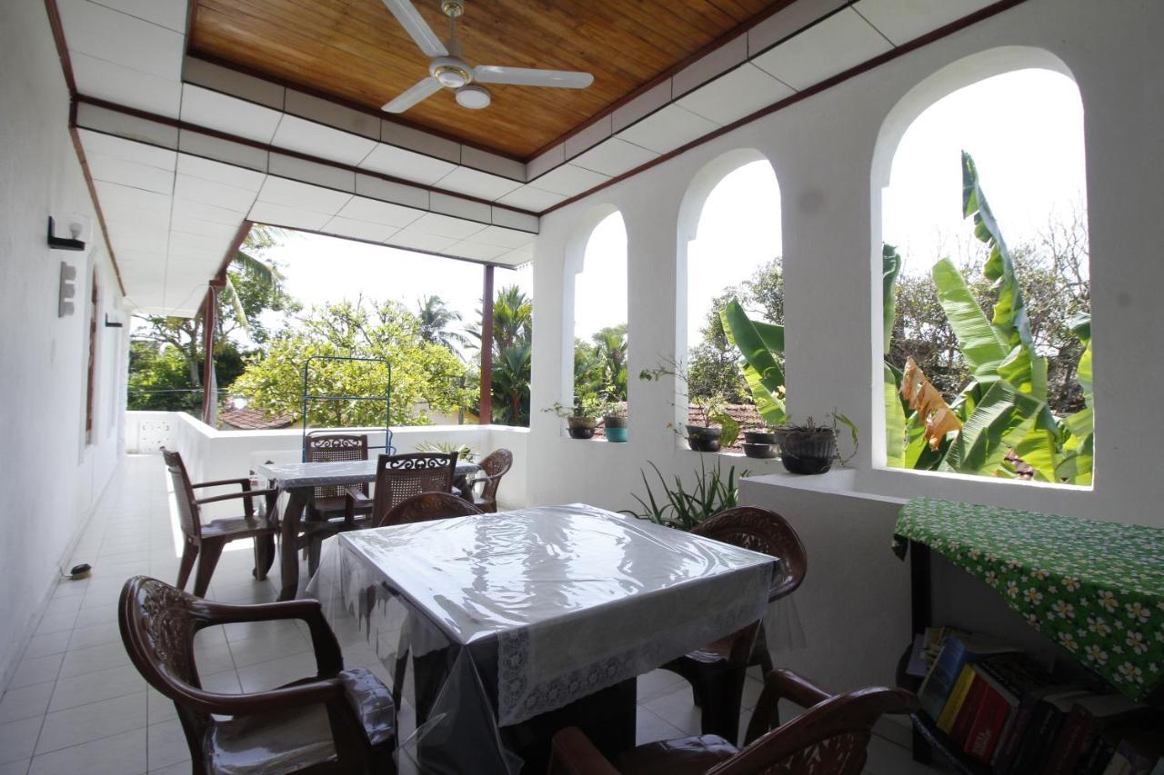 Bentota Home Stay Bagian luar foto